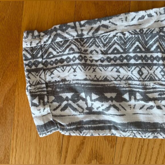 Style Me Gray and White Patterned Pants - Picture 2 of 7